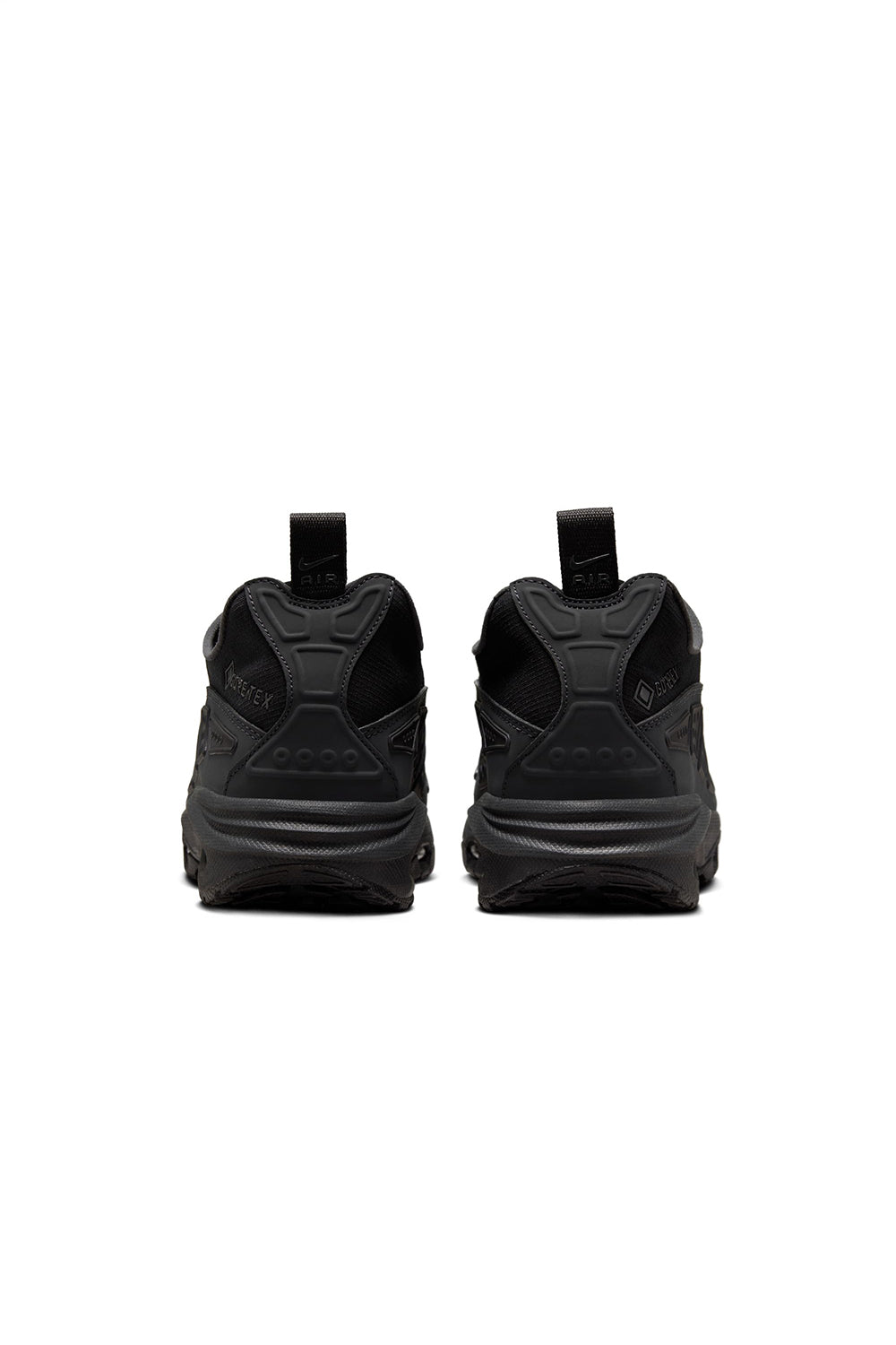 Womens Nike Air Max SNDR 'Black/Dark Smoke Grey' - ROOTED