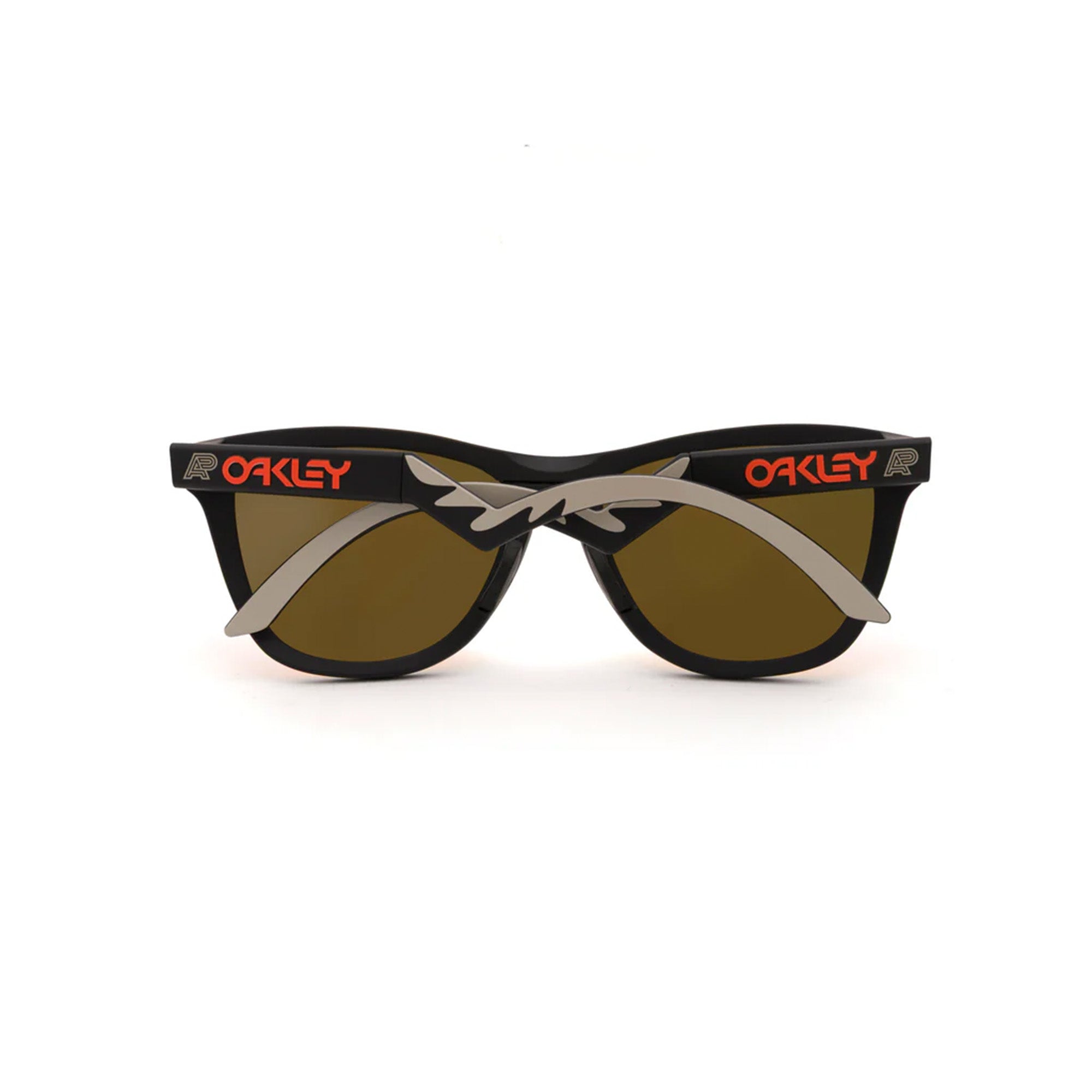 Oakley x AP Frogskins Hybrid 'Matte Black/Prizm Ruby'