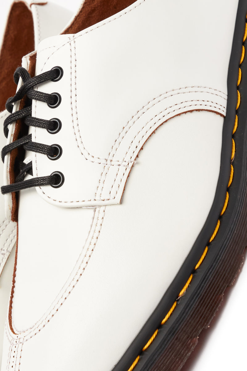 Dr Martens Mens 2046 Shoes 'White Vintage Smooth' - ROOTED