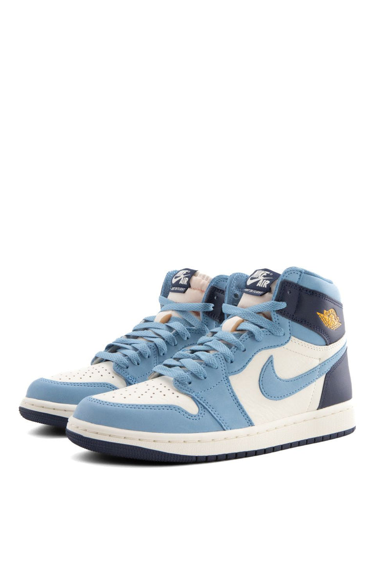 Air Jordan Womens 1 Retro High OG 'University Blue/University Gold'