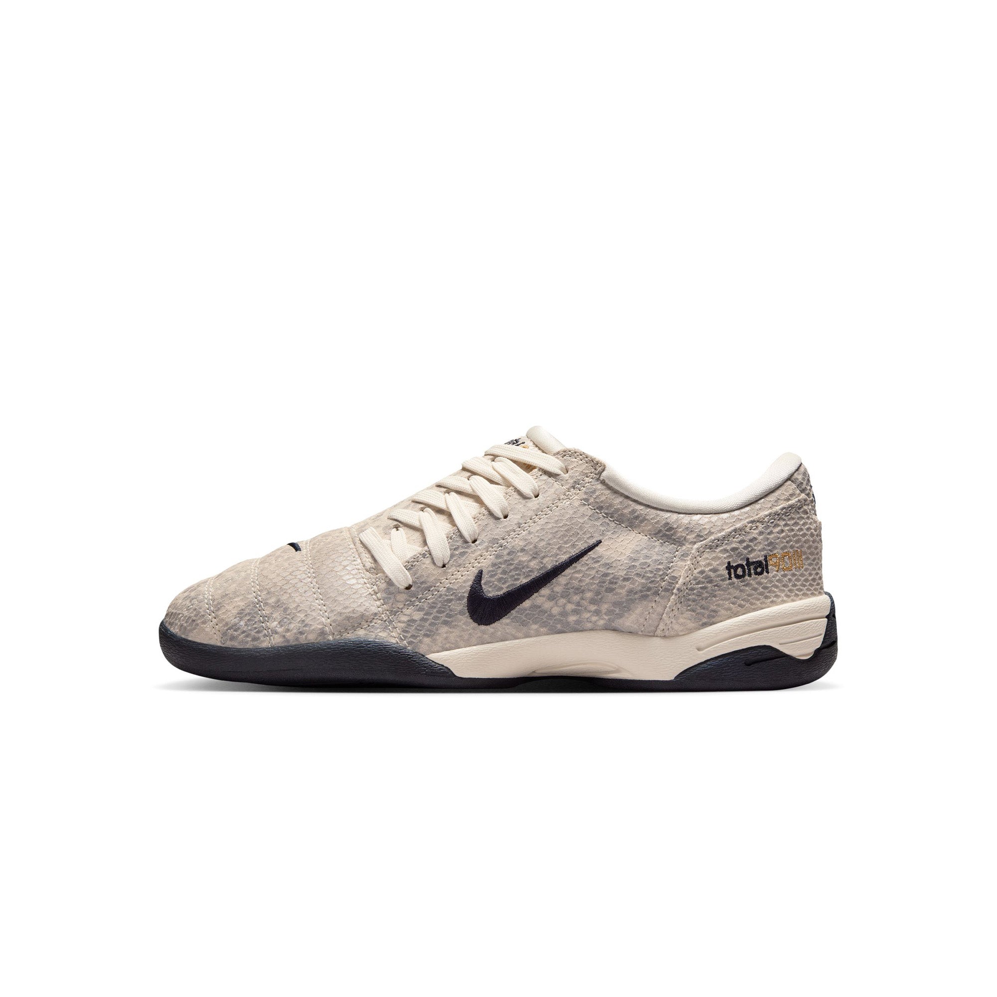 Womens Nike Total 90 SE 'Pale Ivory/Black' - ROOTED