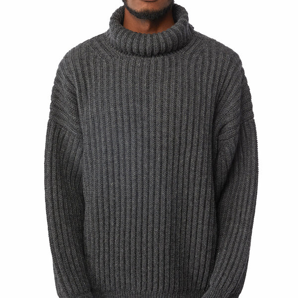 Amplus Turtleneck | ROOTED