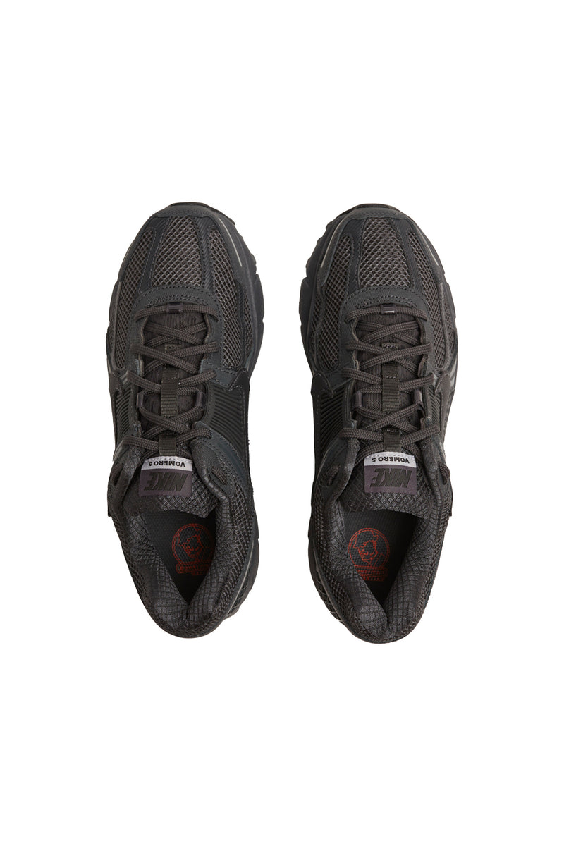 Nike Zoom Vomero 5 SP Shoes - ROOTED