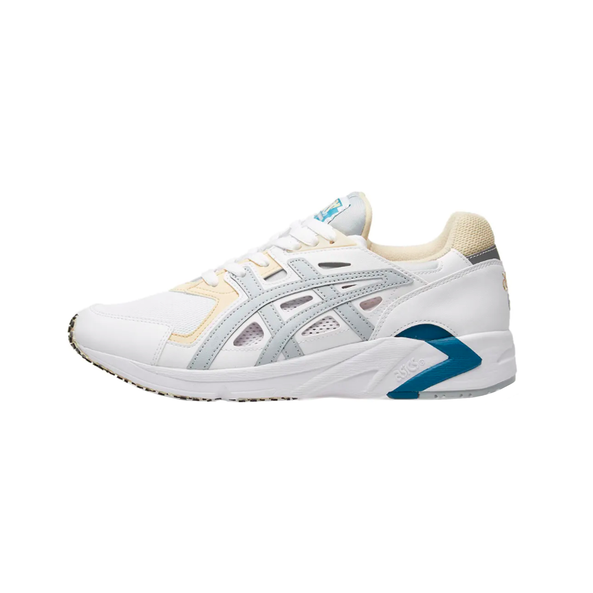 Asics gel ds og top trainers in white h704y-101