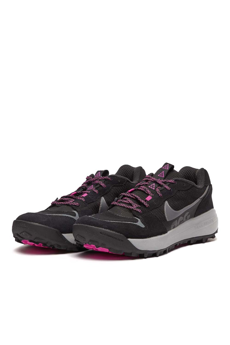 Nike ACG Mens Lowcate Shoes 'Black' - ROOTED