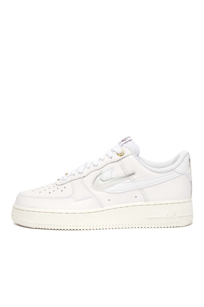 Nike Men's Air Force 1 '07 Shoes, White